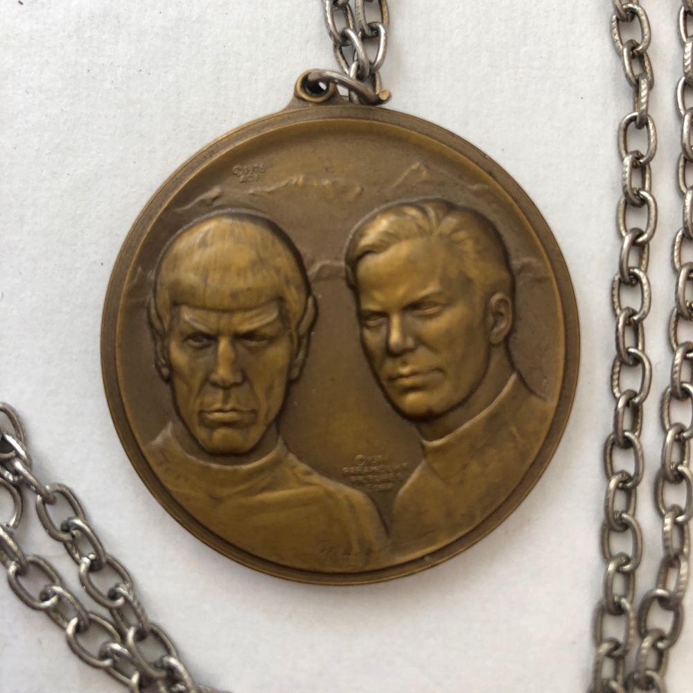 Vintage Star Trek coin necklace